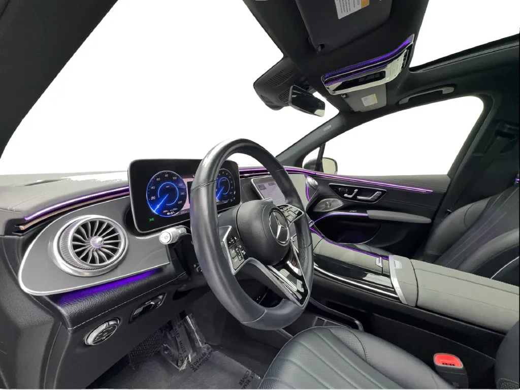 Mercedes-Benz EQS photo 22