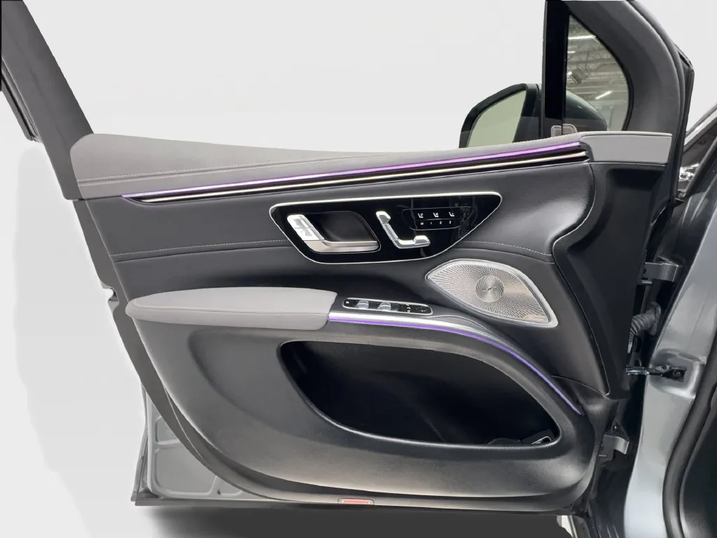 Mercedes-Benz EQS photo 23