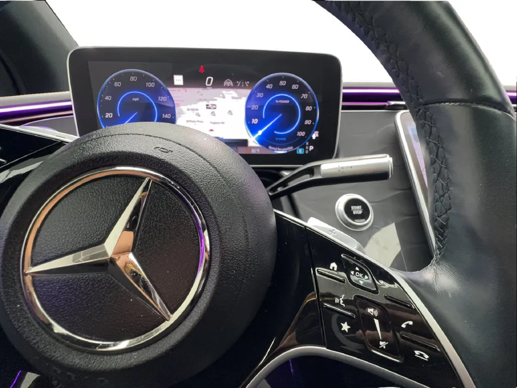 Mercedes-Benz EQS photo 42
