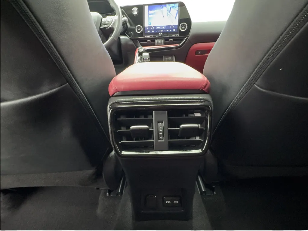 Lexus NX photo 43