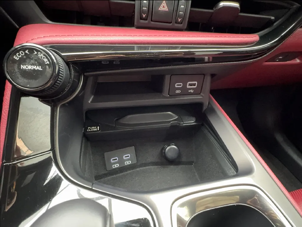 Lexus NX photo 55