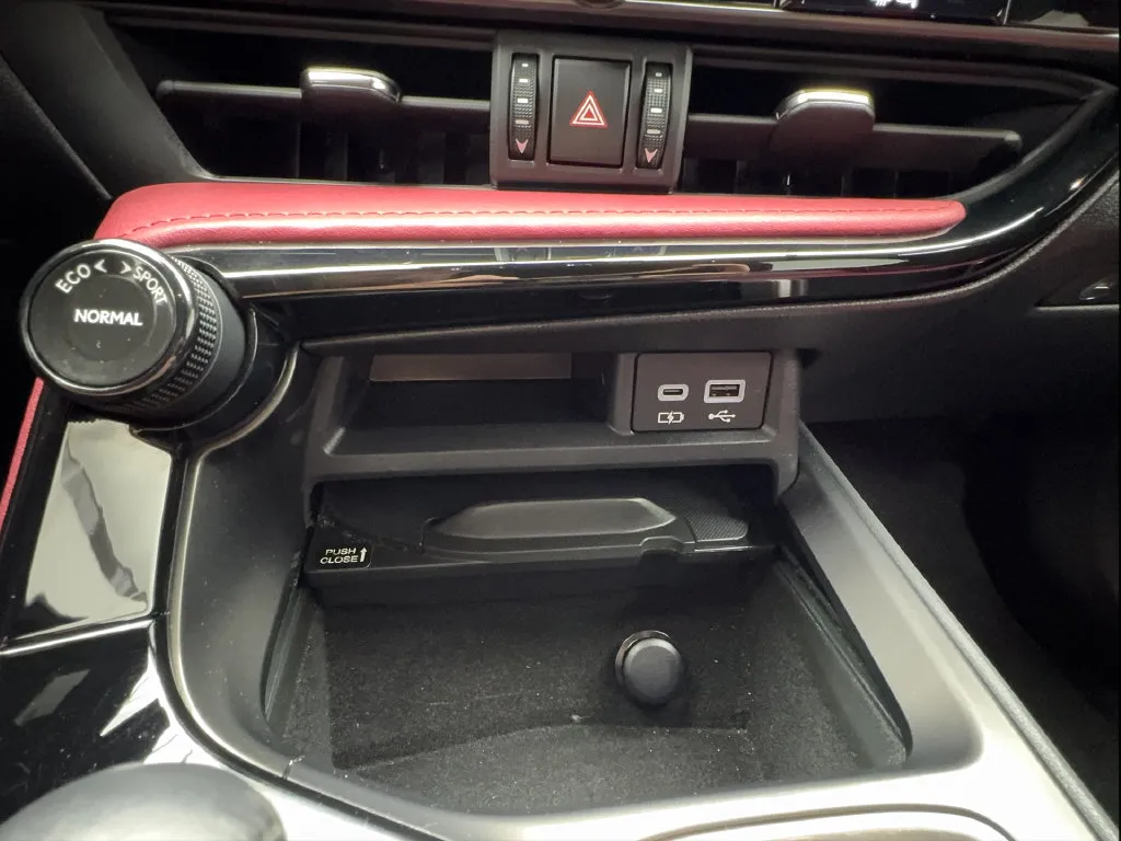 Lexus NX photo 56