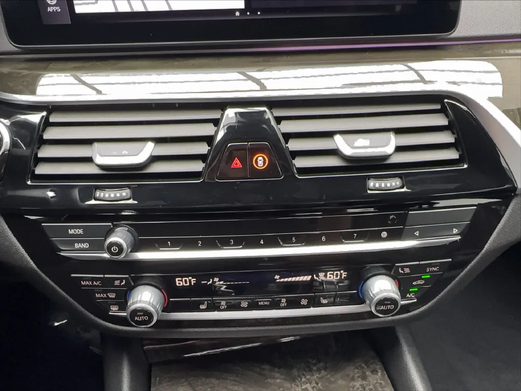 BMW 5 Series photo 57
