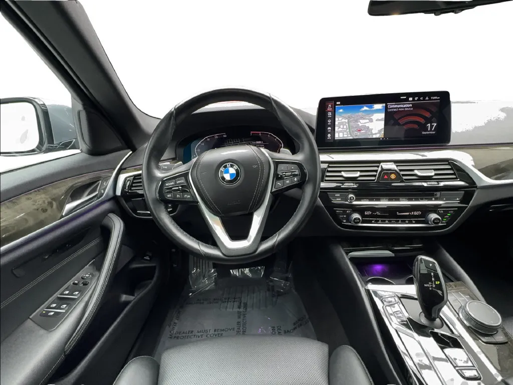 BMW 5 Series photo 40