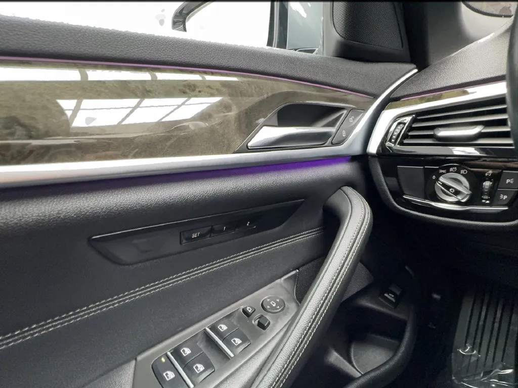 BMW 5 Series photo 51