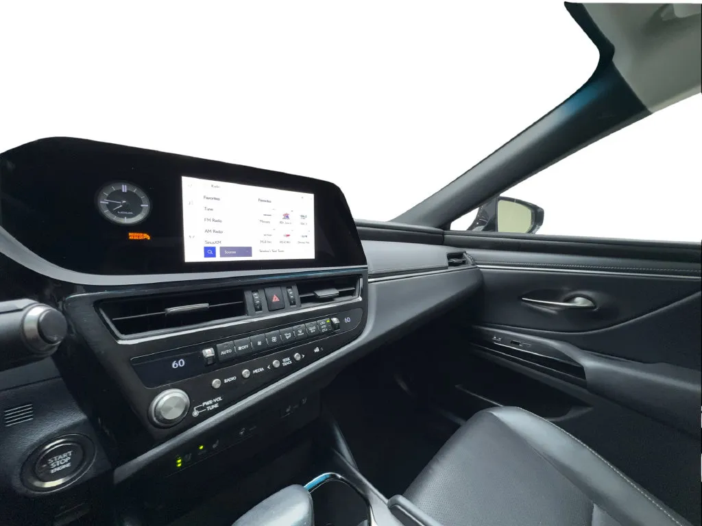 Lexus ES photo 47