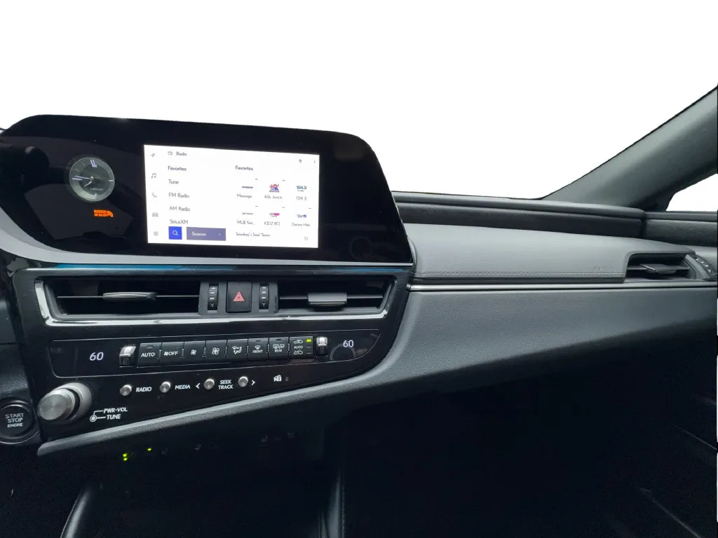 Lexus ES photo 48