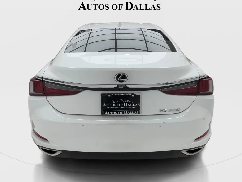 Lexus ES photo 10