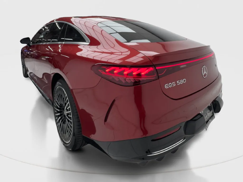 Mercedes-Benz EQS photo 11