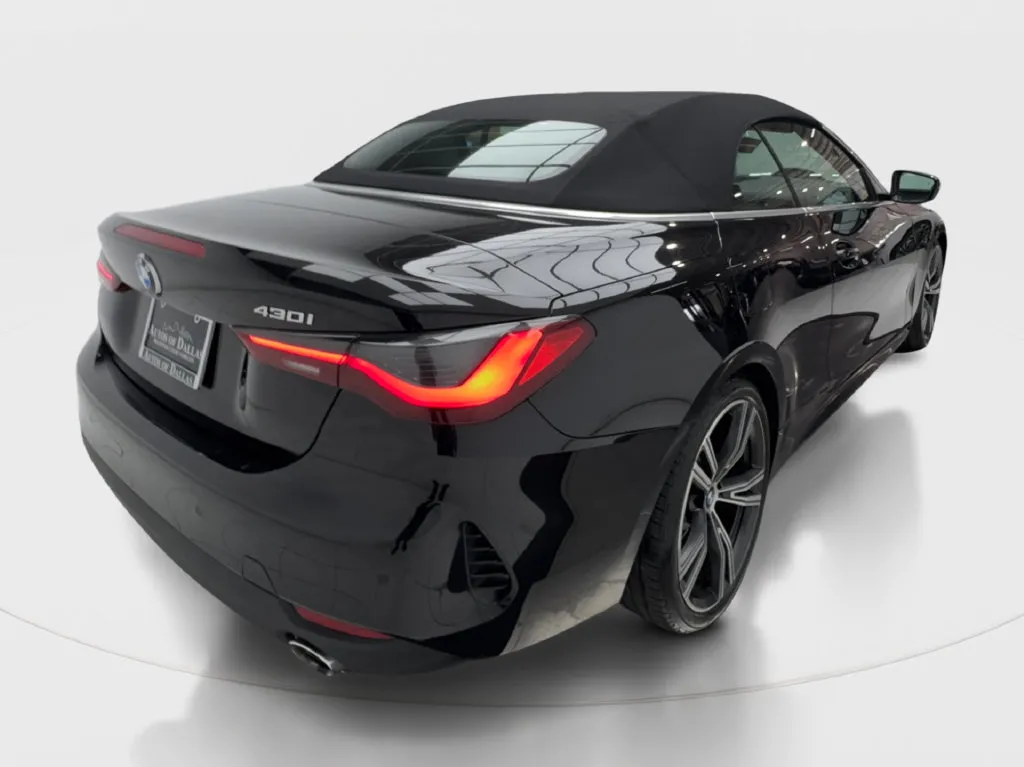 BMW 4 Series photo 11