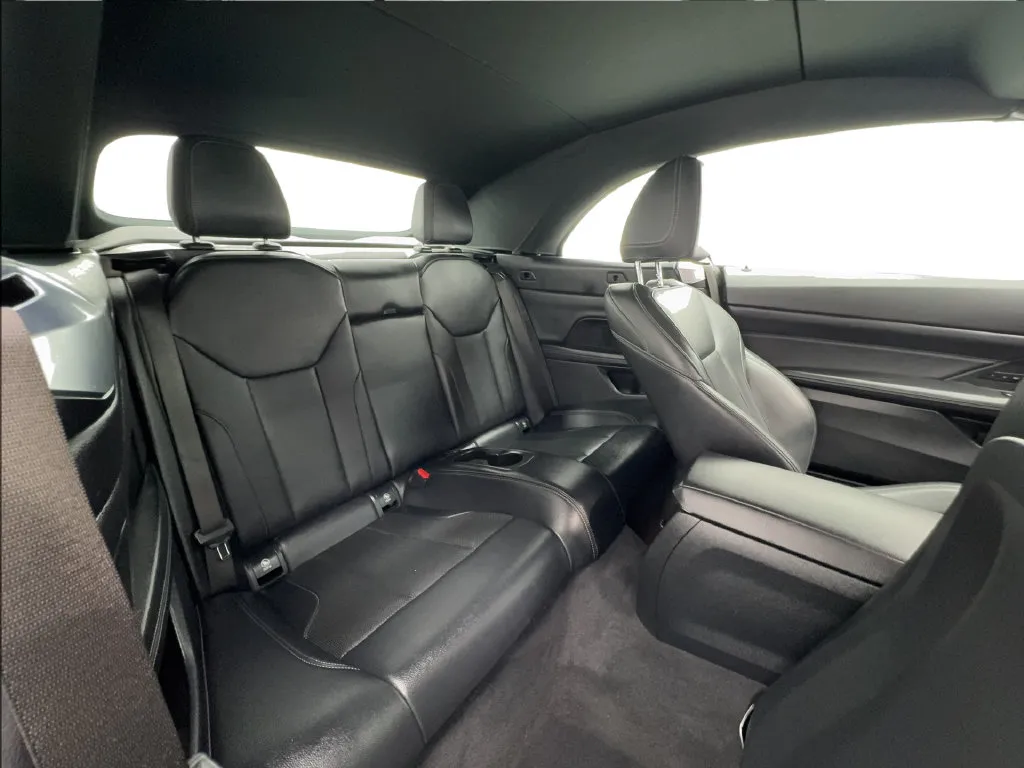 BMW 4 Series photo 42