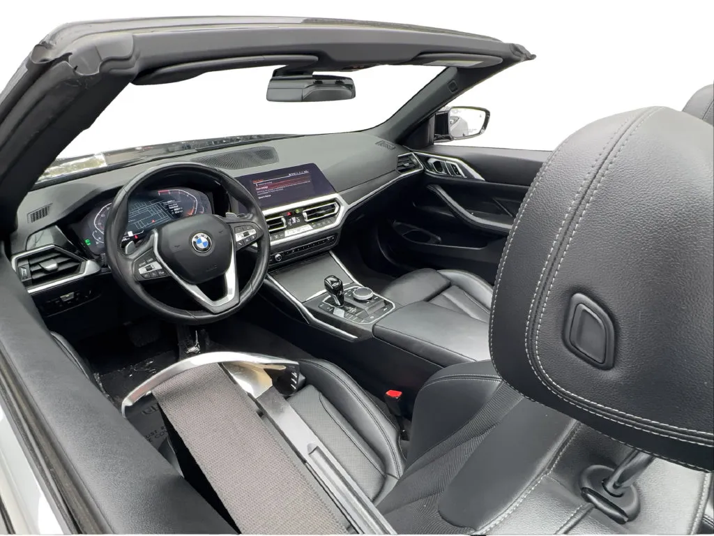 BMW 4 Series photo 21