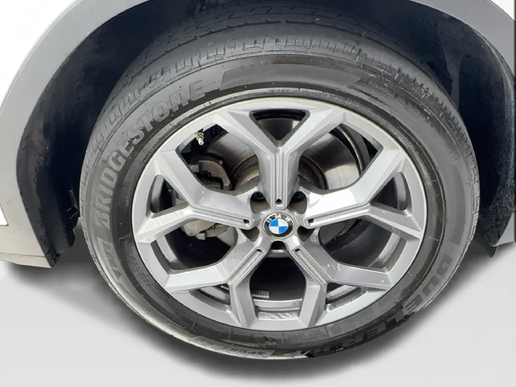 BMW X3 photo 16