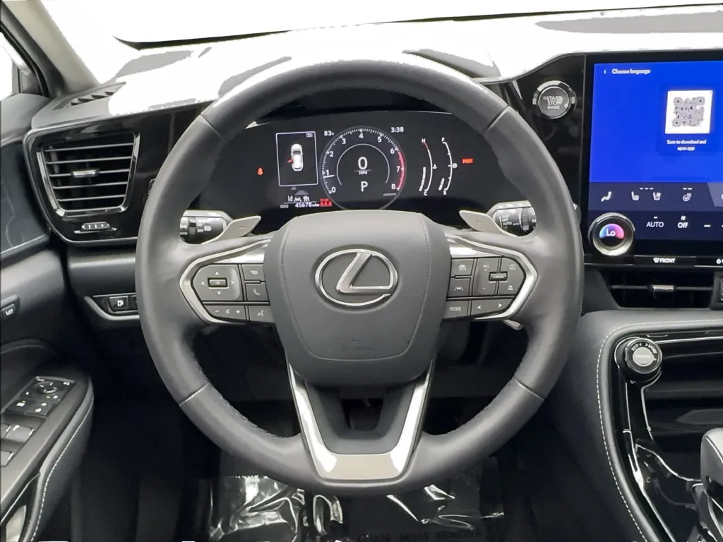 Lexus NX photo 39