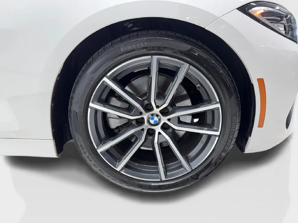BMW 4 Series photo 16