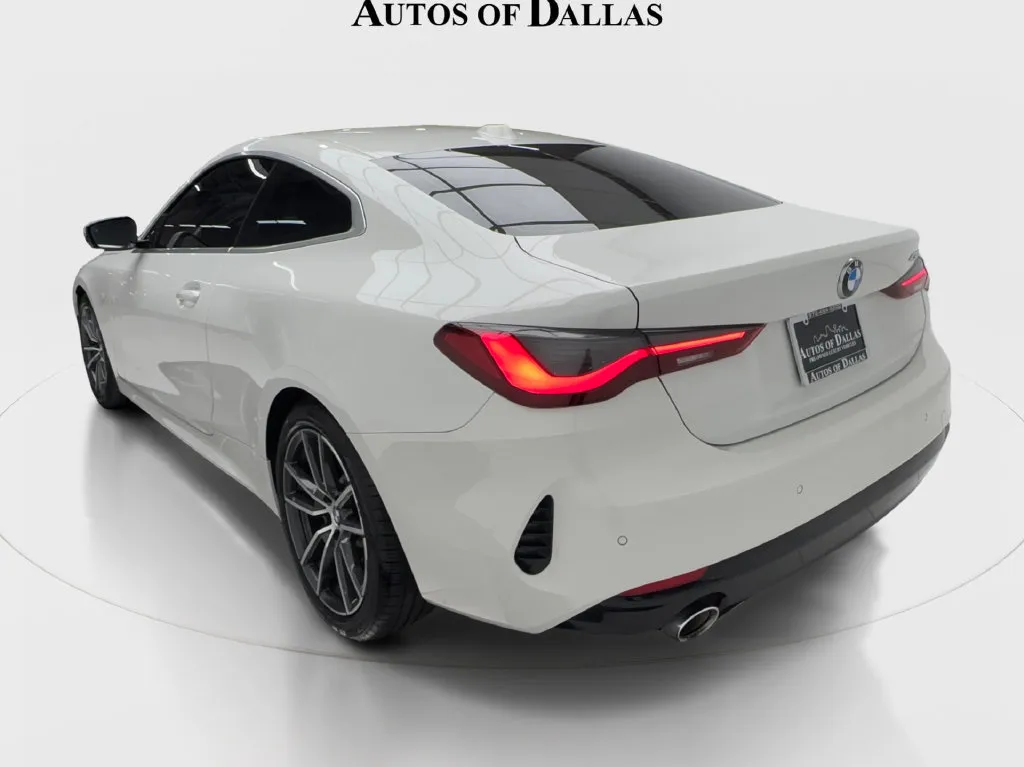 BMW 4 Series photo 8