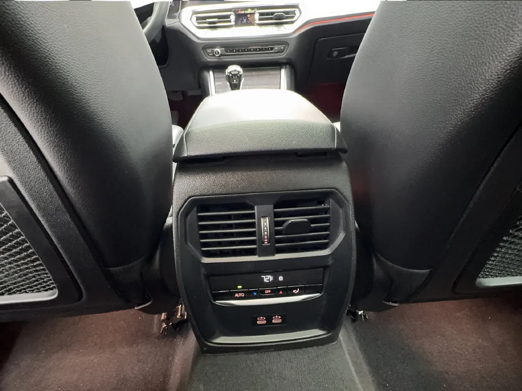 BMW 3 Series photo 43