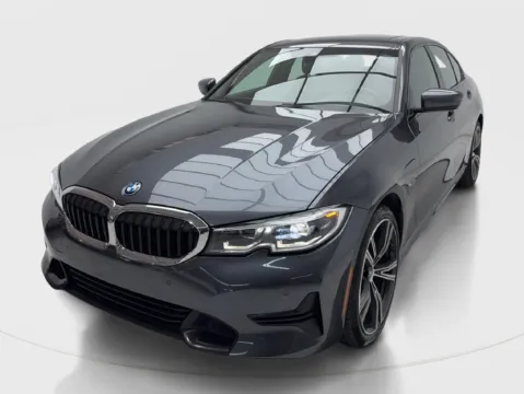 More photos of 2022 BMW 3 Series 330e iPerformance at Autos of Dallas - Plano, TX