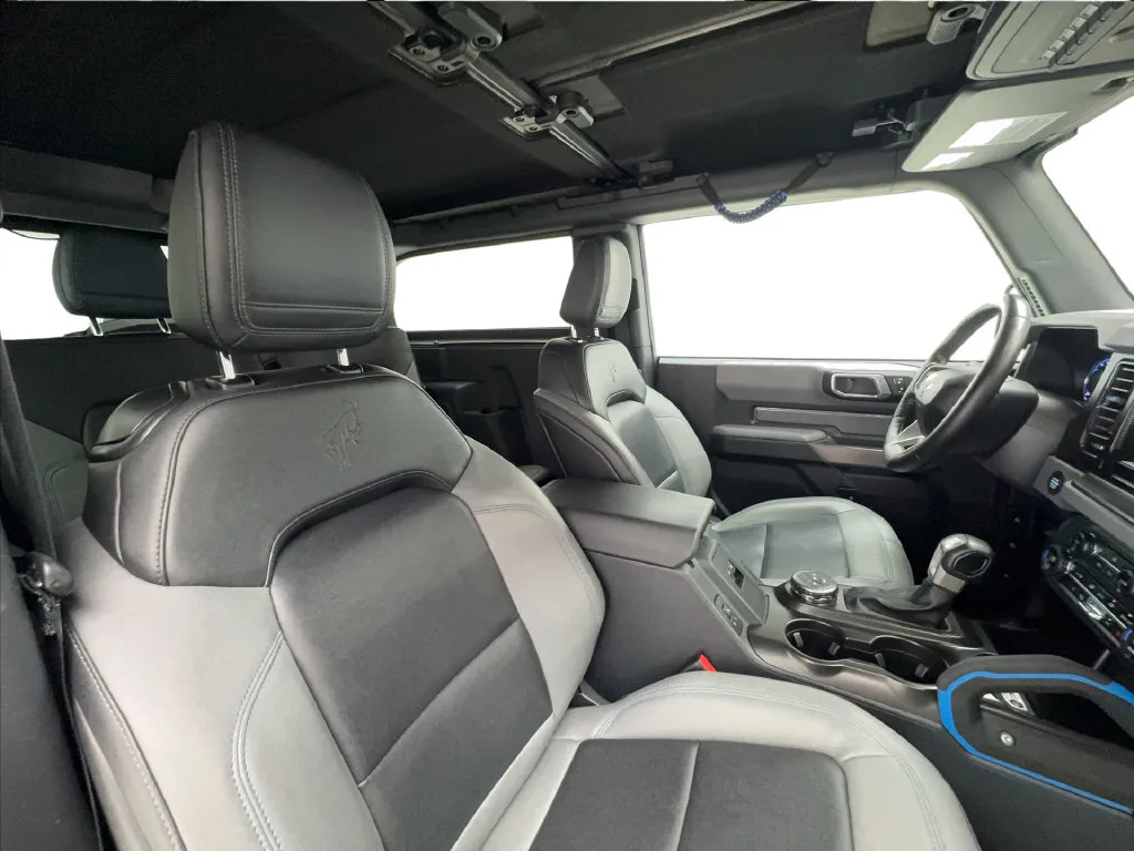 Ford Bronco photo 27