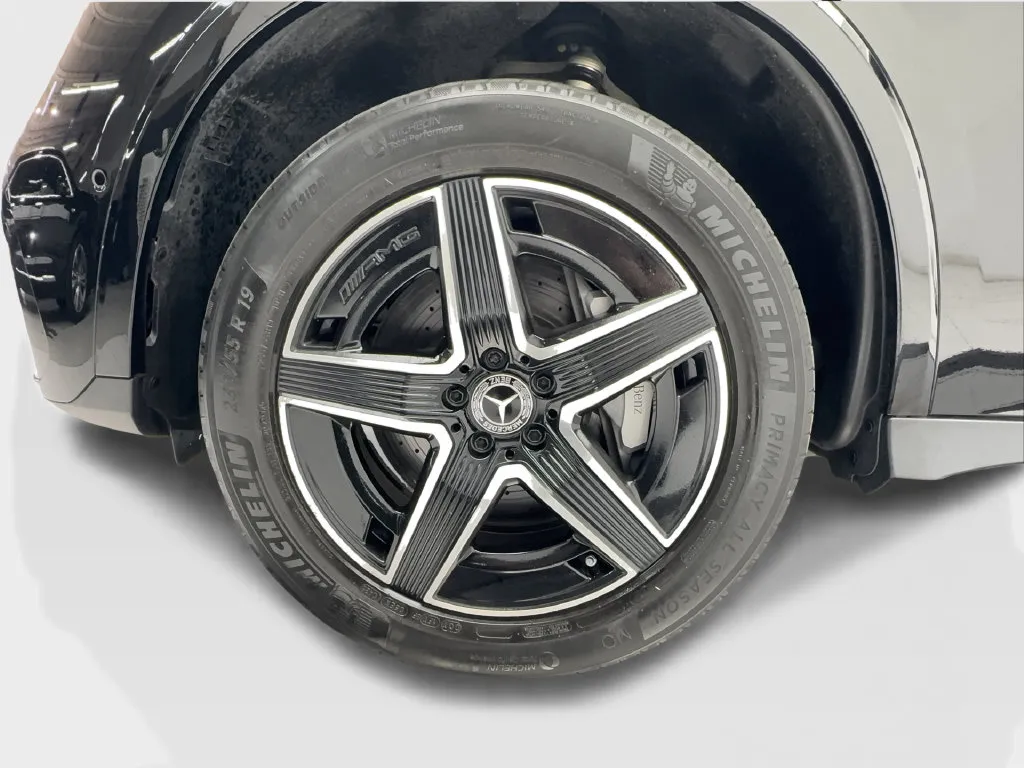 Mercedes-Benz GLC photo 11