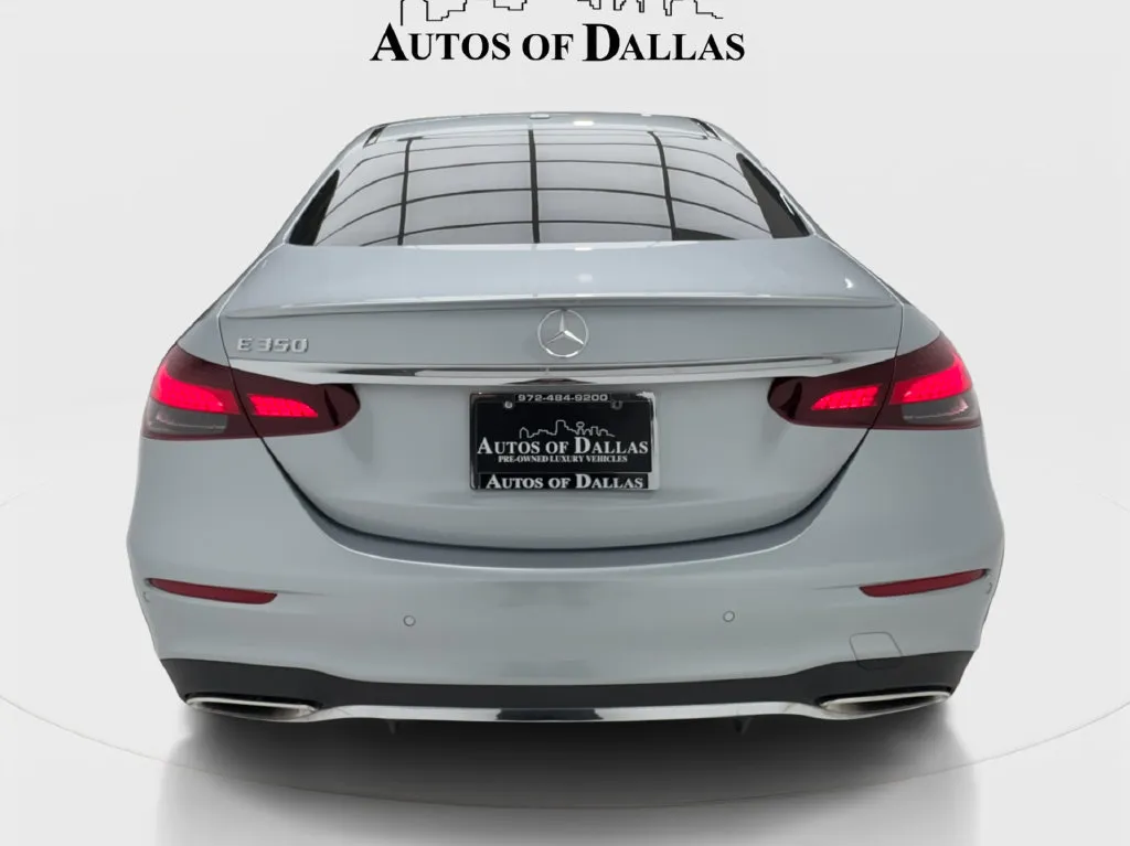 Mercedes-Benz E-Class photo 10