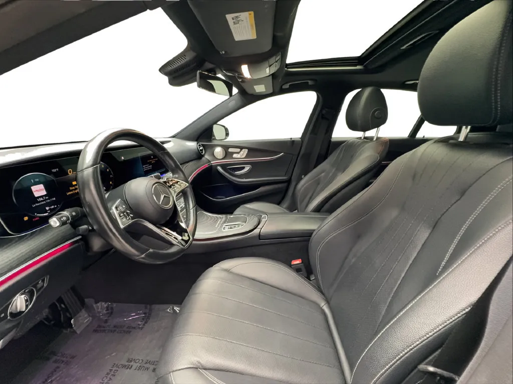 Mercedes-Benz E-Class photo 22