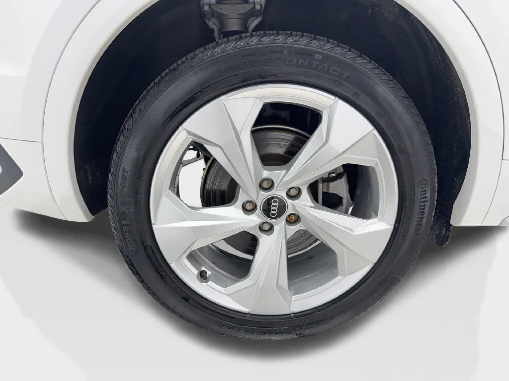 Audi Q5 photo 15
