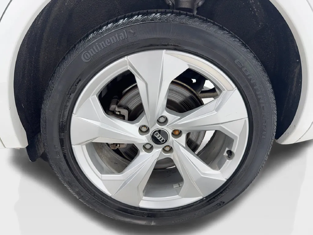 Audi Q5 photo 14