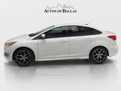 More photos of 2016 Ford Focus SE at Autos of Dallas - Plano, TX