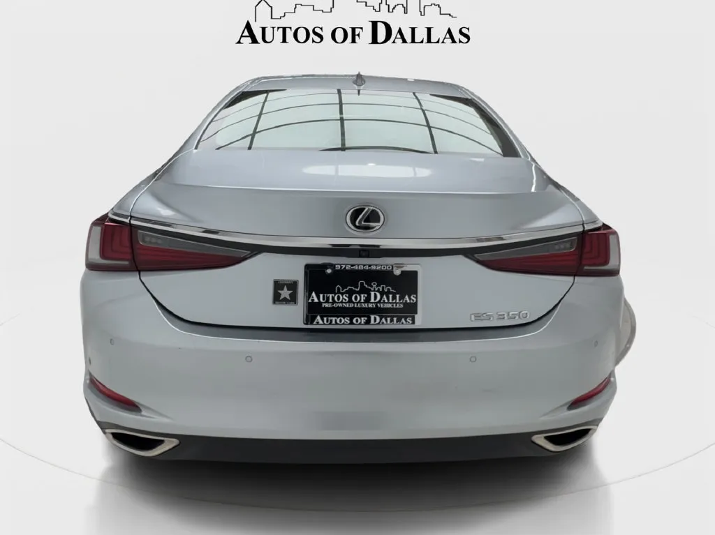Lexus ES photo 7