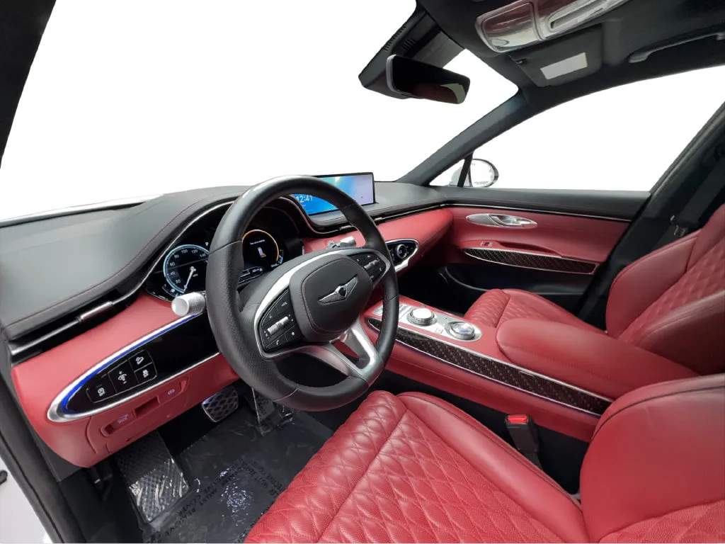 Genesis GV70 photo 22