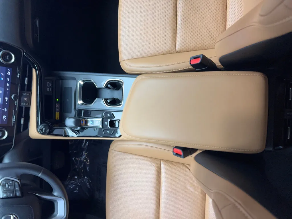 Lexus NX photo 37