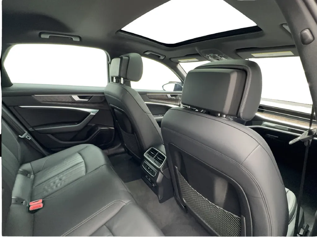 Audi A6 photo 30