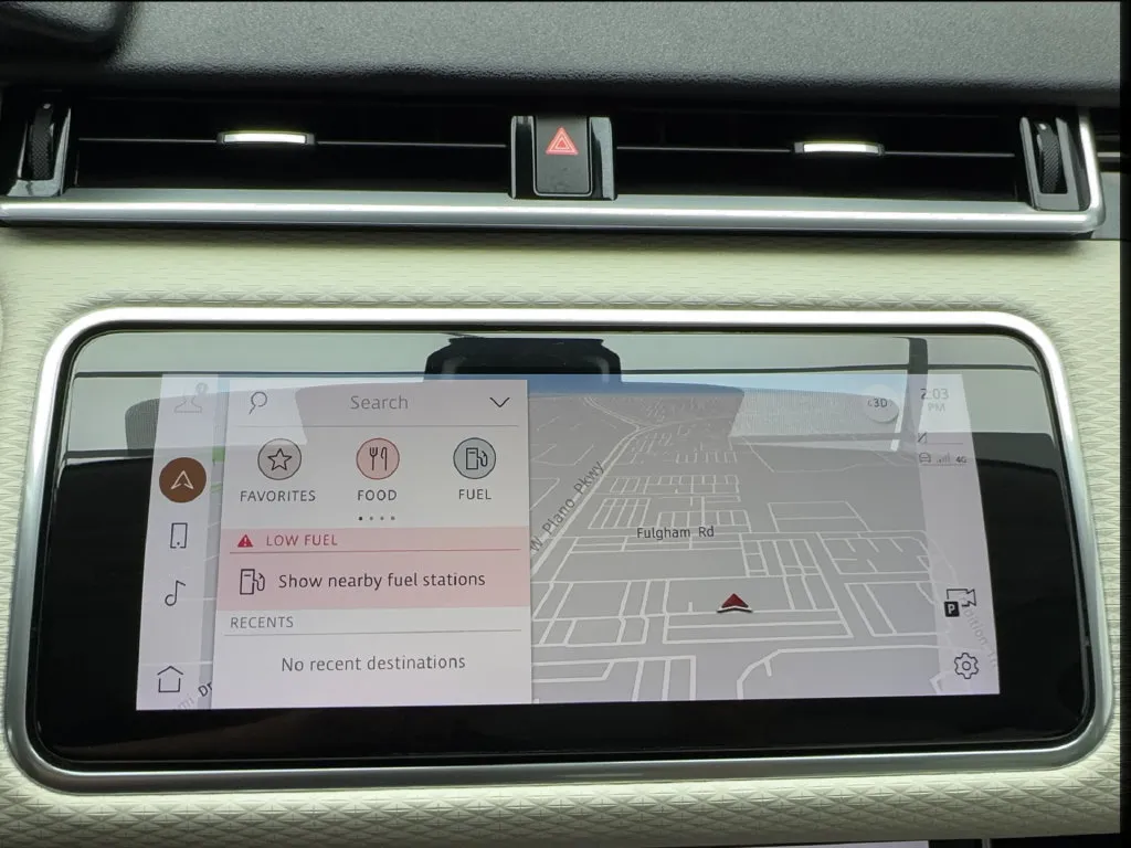 Land Rover Range Rover Velar photo 56