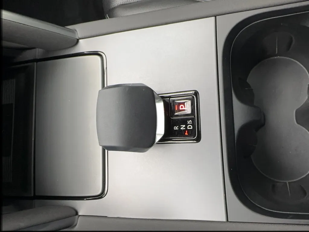 Land Rover Discovery Sport photo 46