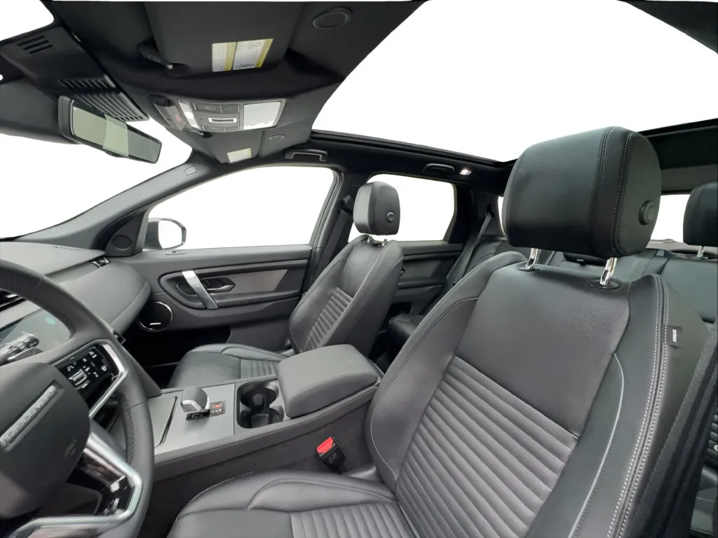 Land Rover Discovery Sport photo 20