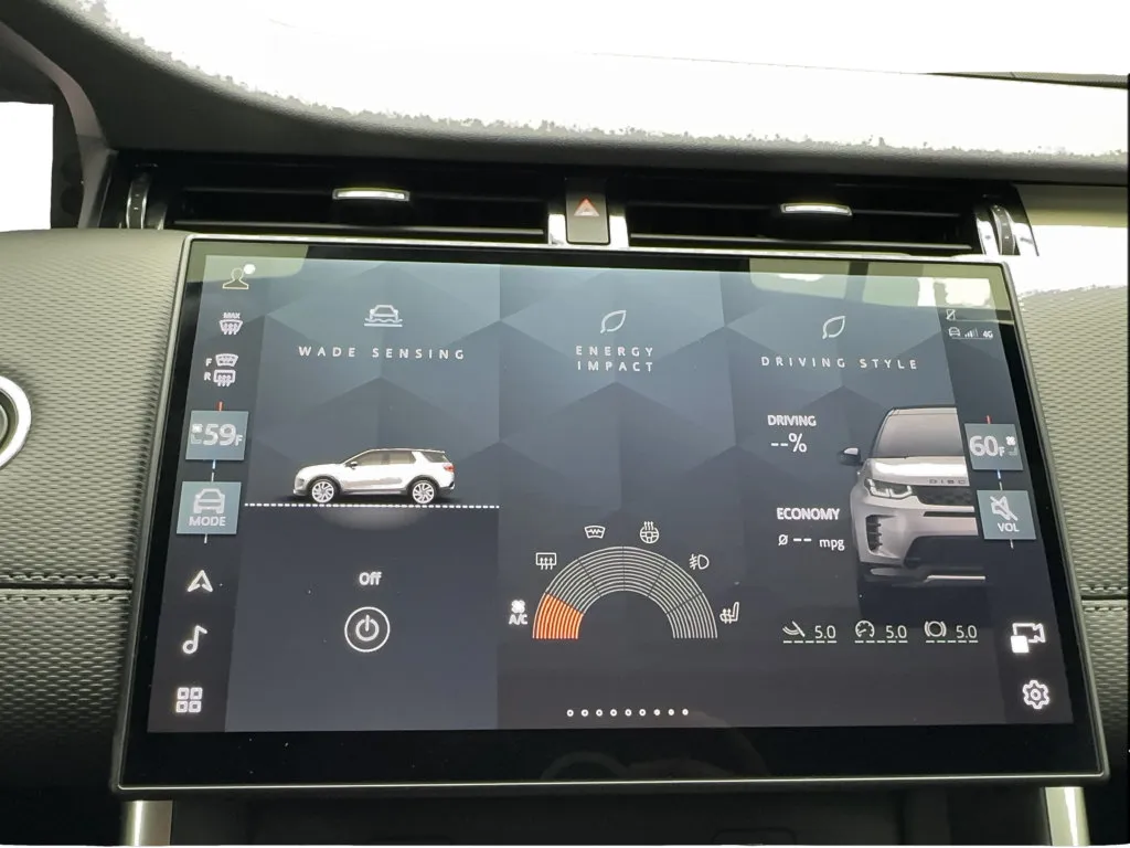 Land Rover Discovery Sport photo 49