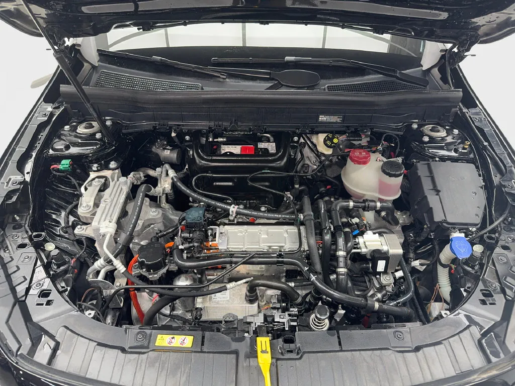 Mercedes-Benz EQB photo 19