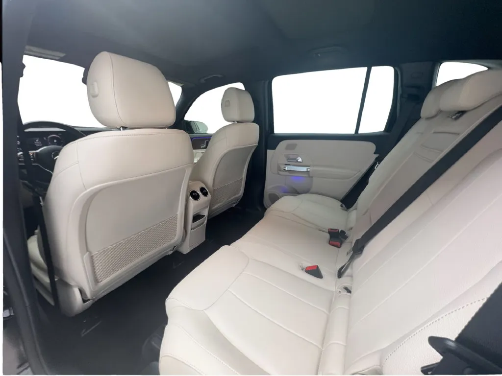Mercedes-Benz EQB photo 23