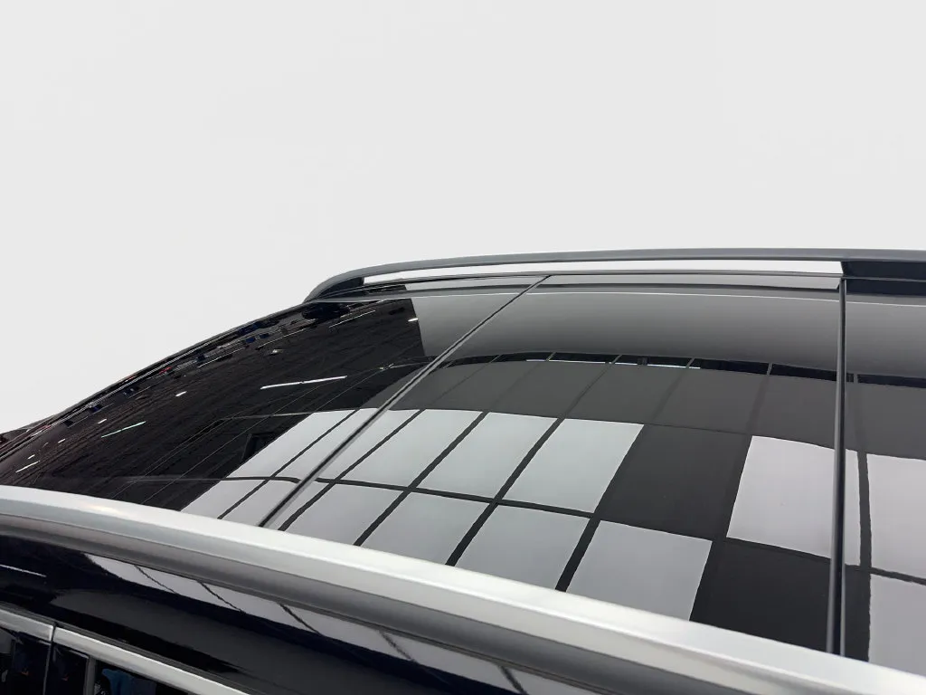 Mercedes-Benz EQB photo 11