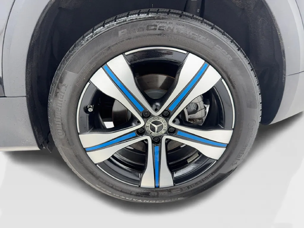 Mercedes-Benz EQB photo 14