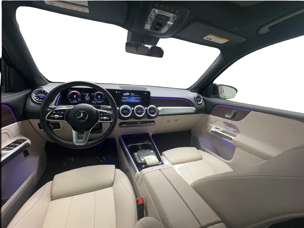 Mercedes-Benz EQB photo 35