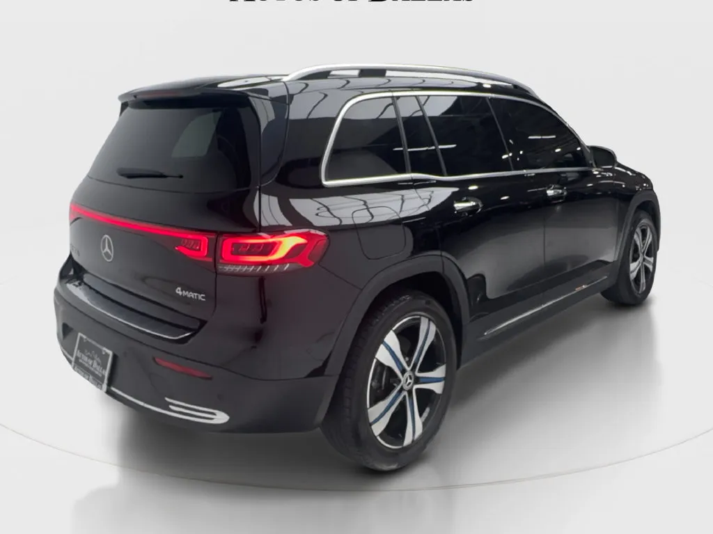 Mercedes-Benz EQB photo 7
