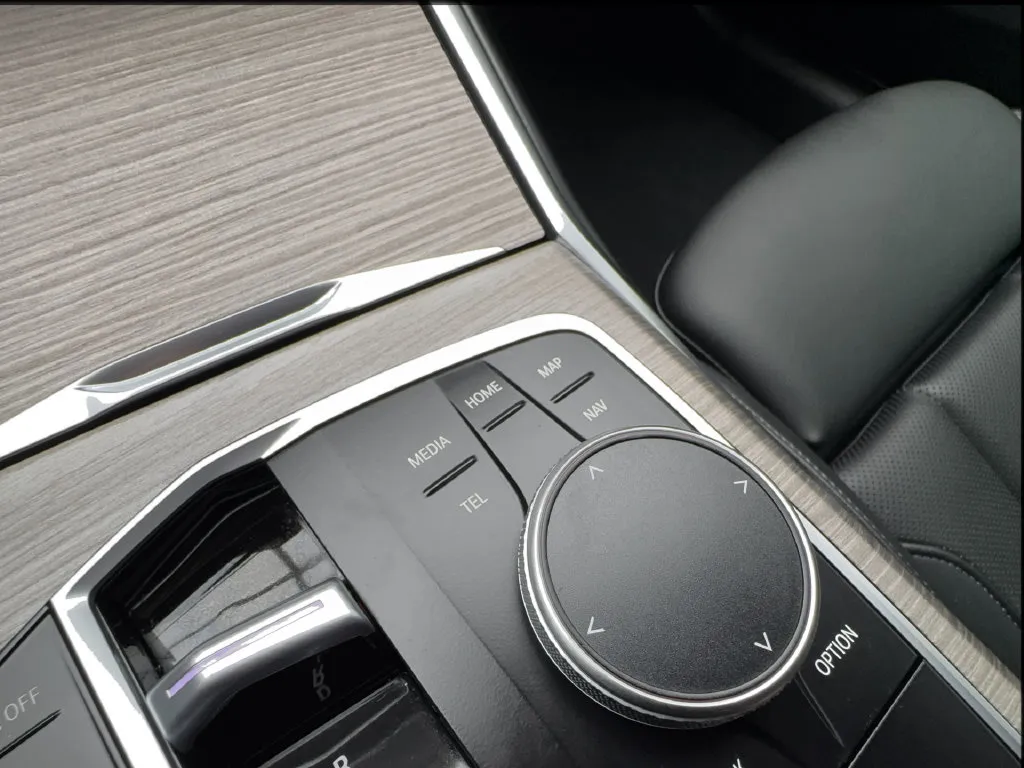 BMW 3 Series photo 55