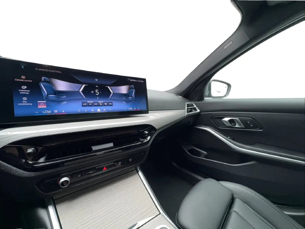 BMW 3 Series photo 48