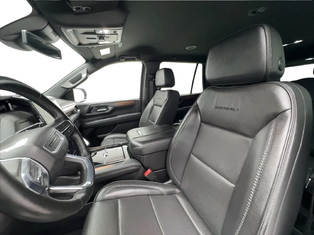 GMC Yukon photo 20