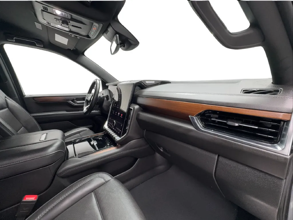 GMC Yukon photo 36