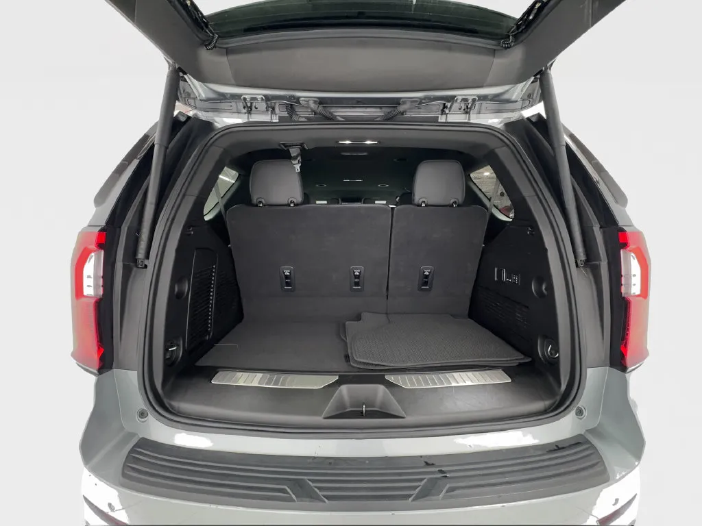 GMC Yukon photo 18