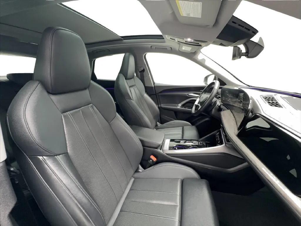Audi Q5 photo 33