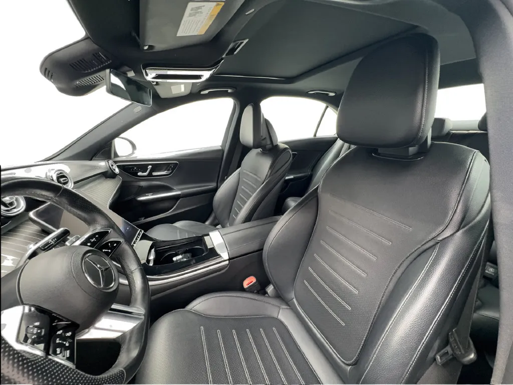 Mercedes-Benz C-Class photo 21
